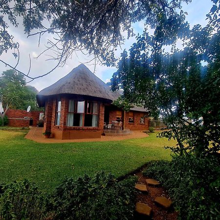 Villa Rocky Aloe Escape Krugersdorp Exterior foto